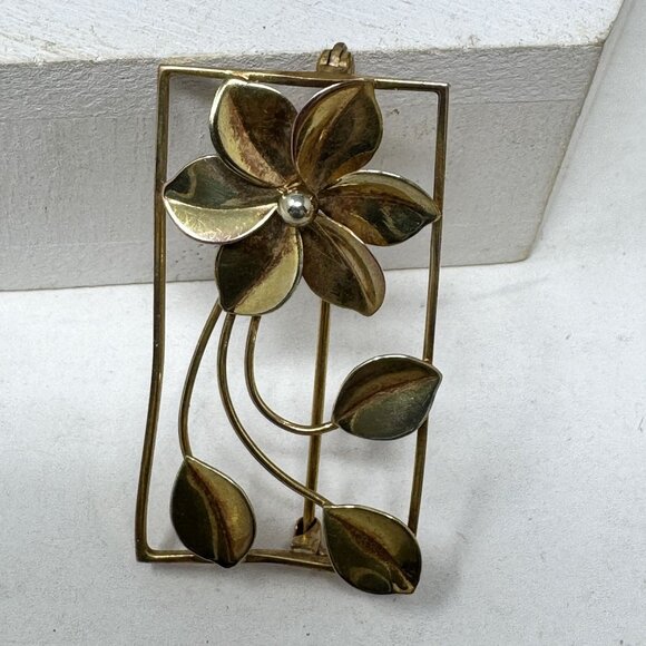 Vintage 10 ct Gold Flower Brooch Gold Pin Fine Jewelry